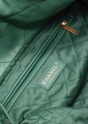 Chanel Small Green 22 Handbag 15