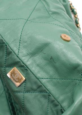 Chanel Small Green 22 Handbag 21