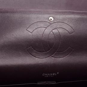 Chanel Jumbo Double Flap Bag in Aubergine 21