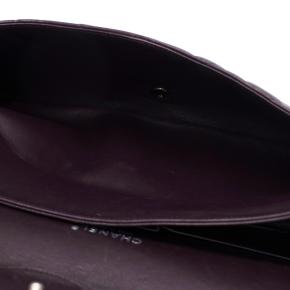 Chanel Jumbo Double Flap Bag in Aubergine 23