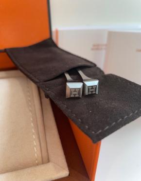 Hermes Limited Edition Small Cape Cod Watch With Straps 10