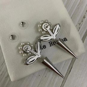 Simone Rocha Crystal Flower Earrings 5