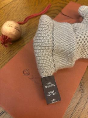 Loro Piana Cashmere Knit Gloves 3