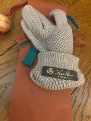 Loro Piana Cashmere Knit Gloves 4