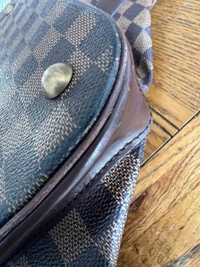 Louis Vuitton Bown Damier Ebene Cruiser 48HR Travel Bag 11