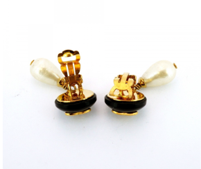 Vintage Chanel Clip-On Drop Earrings 2