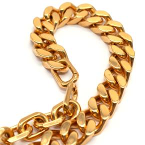 Burberry Gold-Plated Medallion Chain-Link Necklace 7