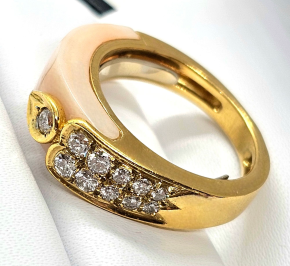 Vintage French Coral And Diamond Gold Ring 4