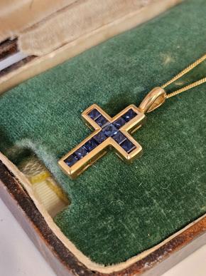 Mappin And Webb Sapphire Cross Pendant 6
