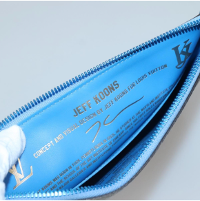 Limited Edition Louis Vuitton x Jeff Koons Masters Collection Pochette – “Tiger Hunt” Print with Gold Chain Strap 11