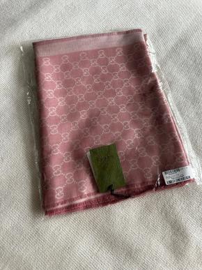 Gucci Rose/Ivory Reversible Silk/Wool Blend Scarf/Stole 3