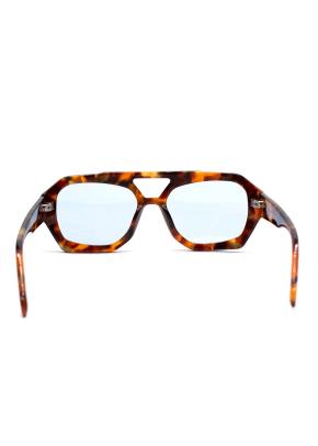 Vehla 'River' Sunglasses in Tortoishell 6