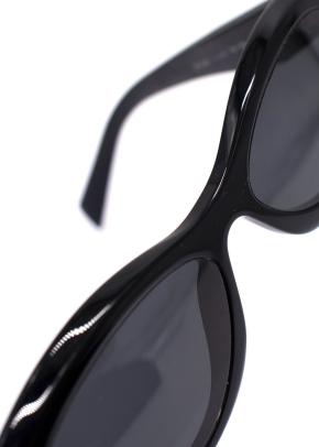 Prada Black Oval Cat Eye Sunglasses 10
