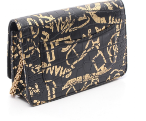 Chanel Pre-Fall 2019 Crocodile Embossed Calfskin Black and Gold Graffiti Bag with Gold Chain 3