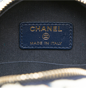 Chanel Navy and White 2020 Tweed 19 Round Clutch With Chain 8