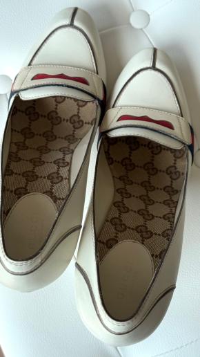 Gucci White Leather Heeled Pumps 3