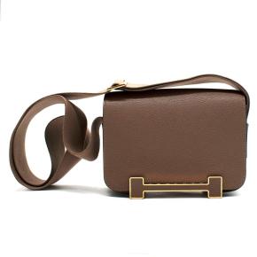 Hermès Etoupe Crossbody/Shoulder Geta Bag with Gold Hardware 2