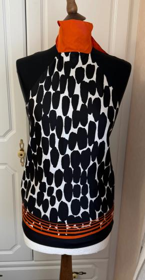Gucci Printed Silk Halter Top 2