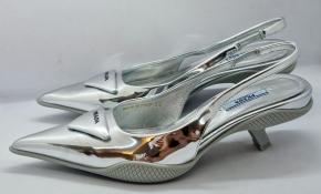 Prada TSilver riangle-Logo Plaque Leather Slingback Pumps 4