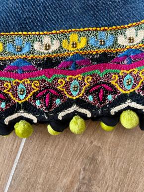 Etro Embellished Straight Leg jeans 3