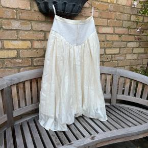 Renli Su ‘Prudence’ Linen Smocked Midi Skirt 7