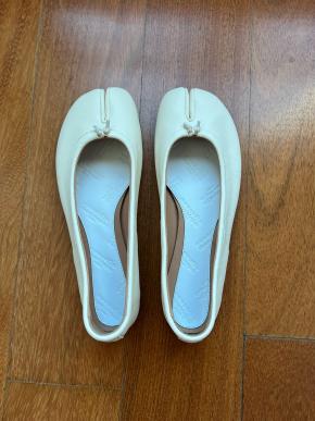 Maison Margiela Tabi Ballet Flats 2