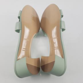 Hermes Light Green Oasis Sandals 5