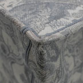 Christian Dior Grey Toile de Jouy Canvas Medium Book Tote 11