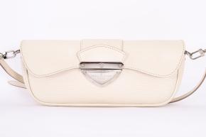 Louis Vuitton Cream Montaigne leather Eli Pochette 16