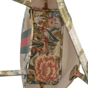 Gucci Small Floral Jacquard Tote Bag 6
