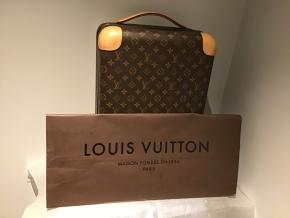 Louis Vuitton Coated Canvas/Leather Horizon 50 Cabin Trolley Luggage. 14