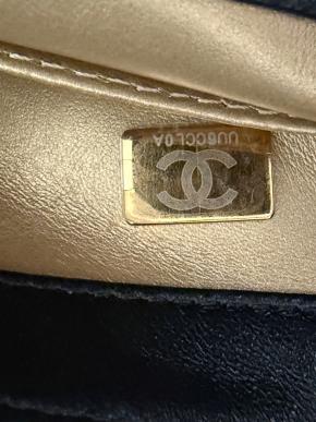 Chanel Black Lambskin ‘Pearl Crush’ Classic 8