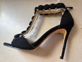 Alaia Black Suede T-Strap Bombe Sandals 12