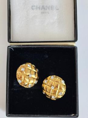 Chanel Vintage Gold Metal and Rhinestone Clip Earrings 2