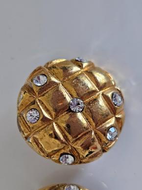 Chanel Vintage Gold Metal and Rhinestone Clip Earrings 8