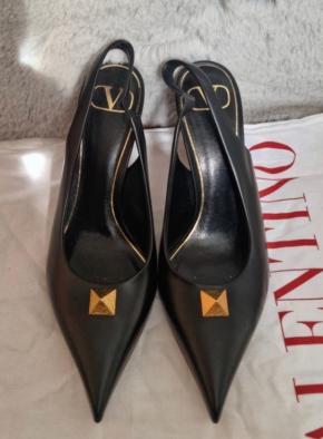 Valentino Black Leather Roman Stud Sandals 2