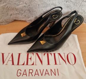 Valentino Black Leather Roman Stud Sandals 7