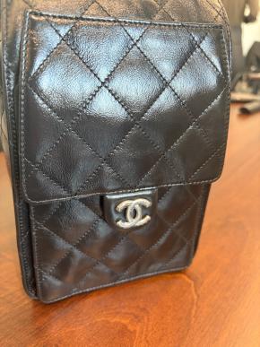 Chanel Current Season Medium Black Calf Leather Hobo With Receipt 4