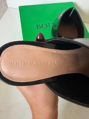 Bottega Veneta Black Patent Leather Cha Cha Mules 8
