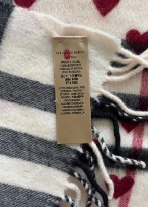 Burberry Cashmere Heart print Check Scarf 5