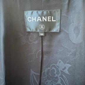Chanel Checked Suit With Leather Sleeves 11