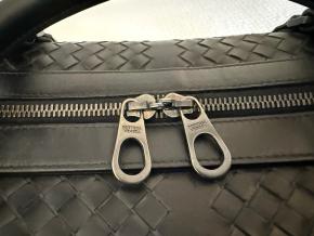 Bottega Veneta Black Intrecciato Leather Duffle Bag 7