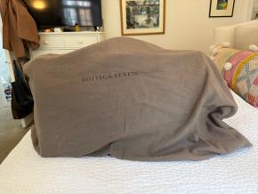 Bottega Veneta Black Intrecciato Leather Duffle Bag 9