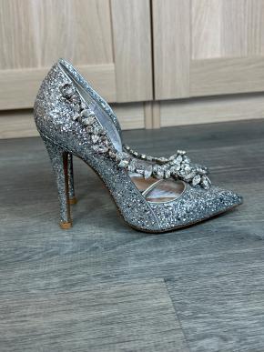 DSquared Crystal Embellished Pumps 2