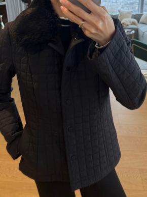 Burberry Black Quilted Jacket With Detachable Fur Collar 3