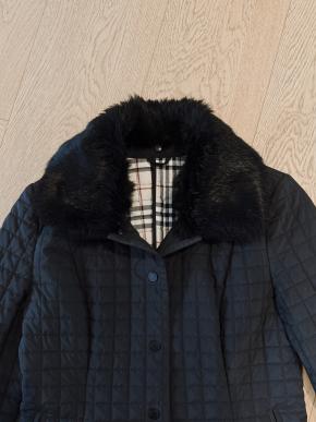 Burberry Black Quilted Jacket With Detachable Fur Collar 7