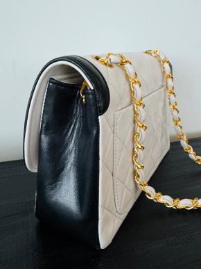 Chanel Vintage Black And White Matelasse Shoulder Bag 3