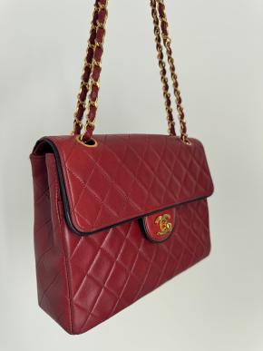 Chanel Vintage Red Matelassé Shoulder Bag 3