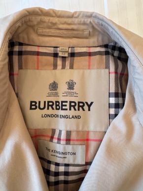 Burberry The Kensington Trench Coat 4