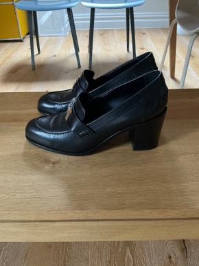Hermes Black Goatskin Dauphine 7cms Heeled Pumps 3